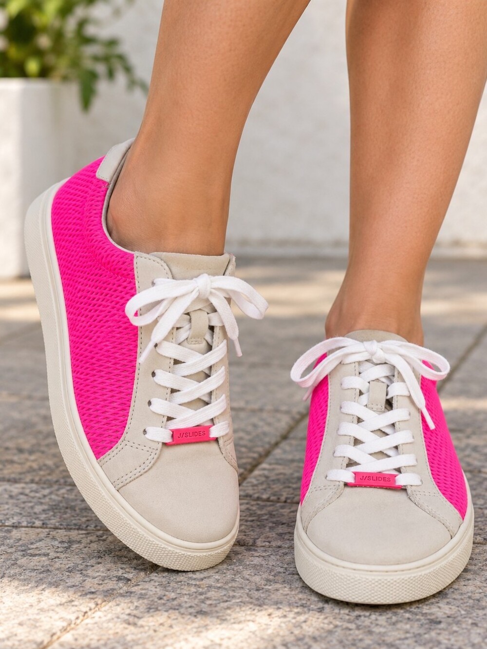 J/SLIDES Lacee Laser Sneakers Women 8.5 Neon Pink Mesh Leather Low Top